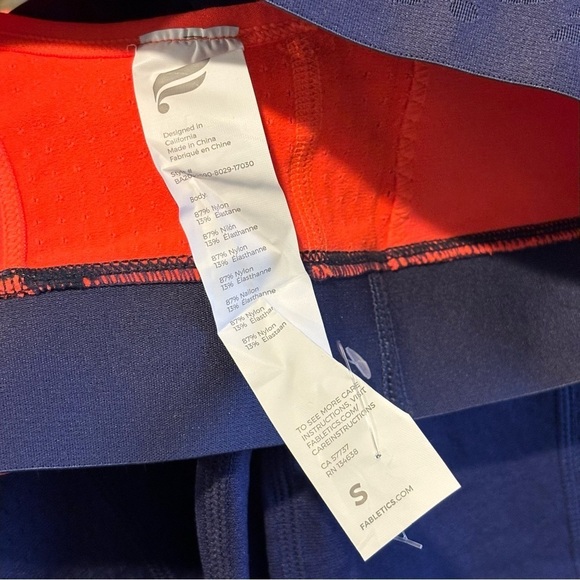 Fabletics ScultKnit High Rise Legging Sports Bra Set Blue Orange XS/S - Picture 9 of 10